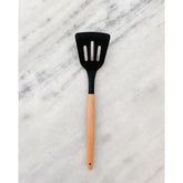 Kit 2 Espátulas Vazada De Silicone Preto Com Cabo De Bambu Utensílio De Cozinha Espátula Reta Yoi